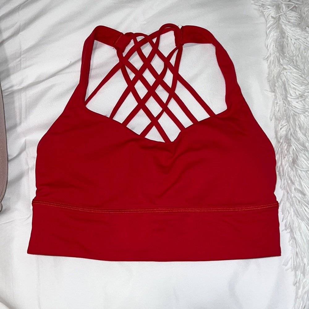 Lululemon bra size 4